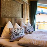 Alp-in Kaprun, Including Summer Card アパート *