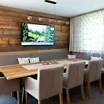 Alp-in Apartment Kaprun